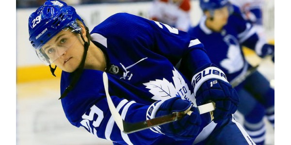 Toronto Maple Leafs skadet i en bilulykke